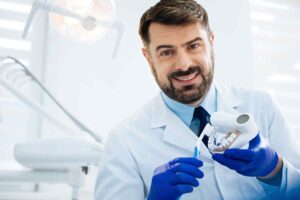 dentist perform fluoride treatment