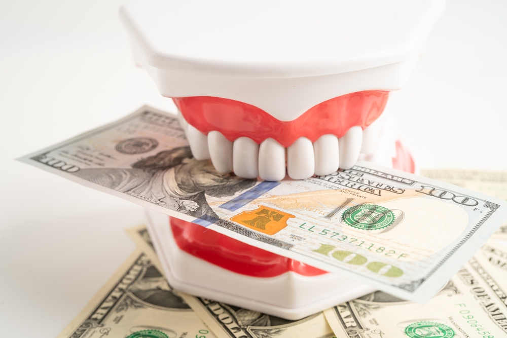 Banknote money with teeth model.